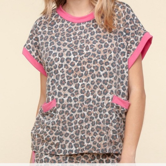 283 🩷Haptics Leopard Print Top with Pink Accents - Picture 3 of 4